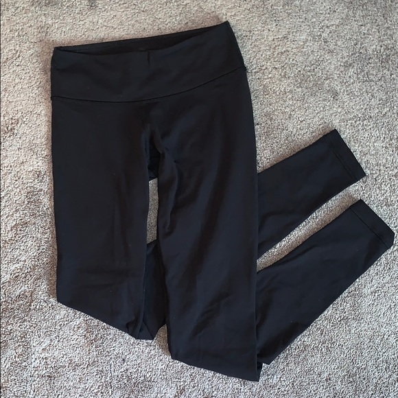 lululemon athletica Pants - Lululemon Wunder Under Leggings